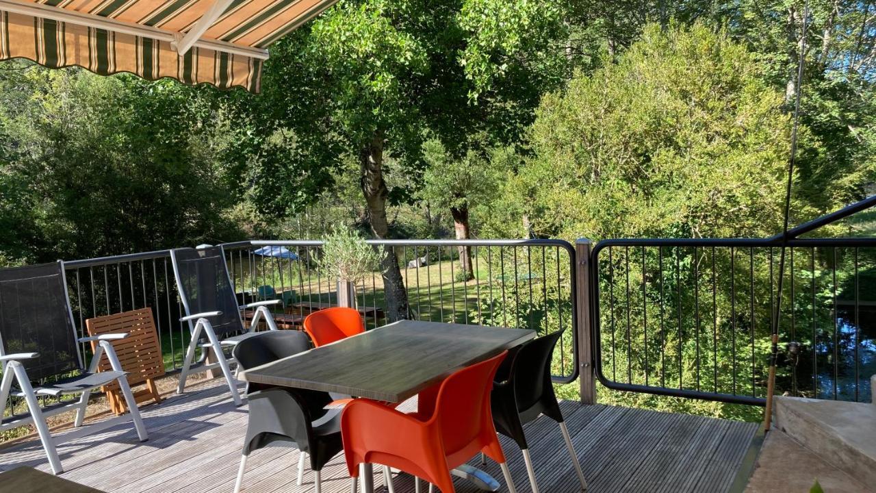 Moulin De La Fayolle Bed & Breakfast Blot-l'Eglise Luaran gambar